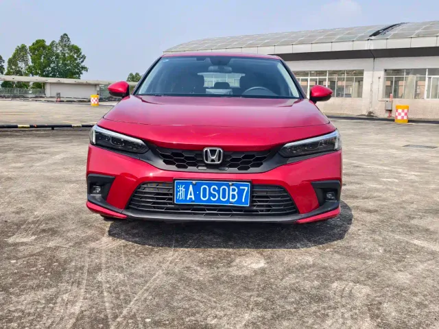 Honda Civic 2023 Model HATCHBACK 240TURBO CVT Extreme Edition — Фото автомобиля 2
