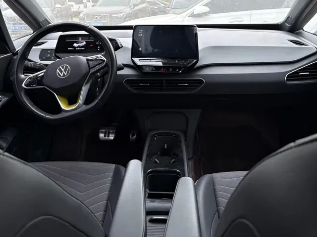 Volkswagen ID.3 — Фото автомобиля 6