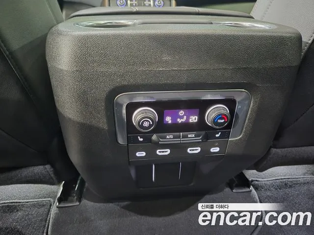Chevrolet Tahoe — Фото автомобиля 13