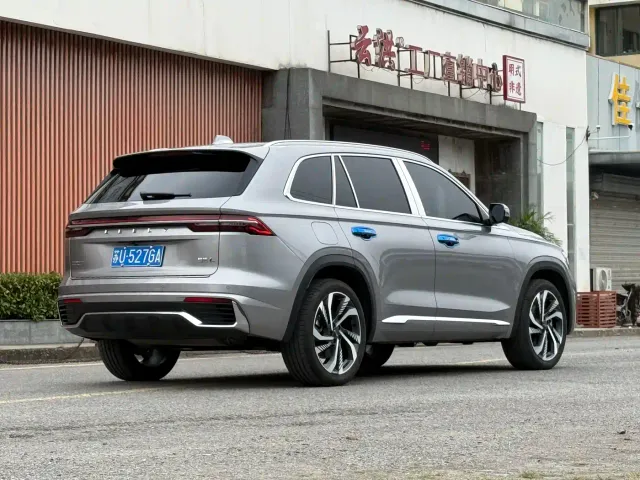 Geely Xingyue L — Фото автомобиля 6