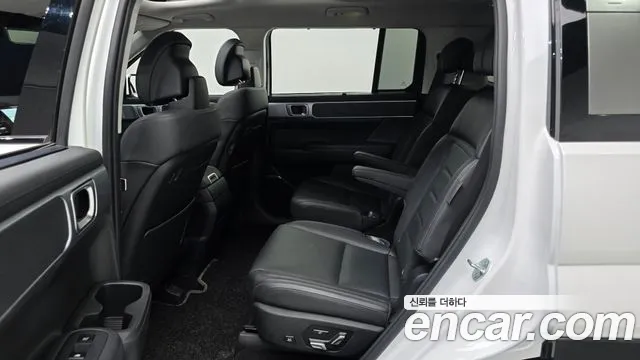 Hyundai Santa Fe MX5 — Фото автомобиля 12