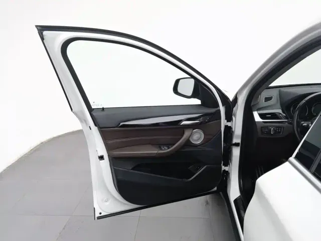 BMW X1 — Фото автомобиля 8