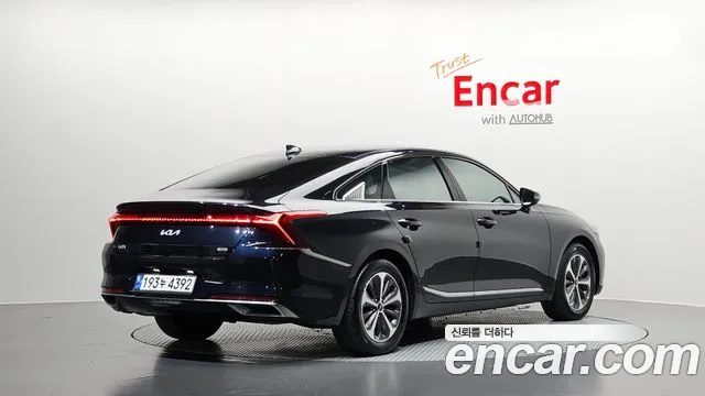 Kia K8 Hybrid — Фото автомобиля 2