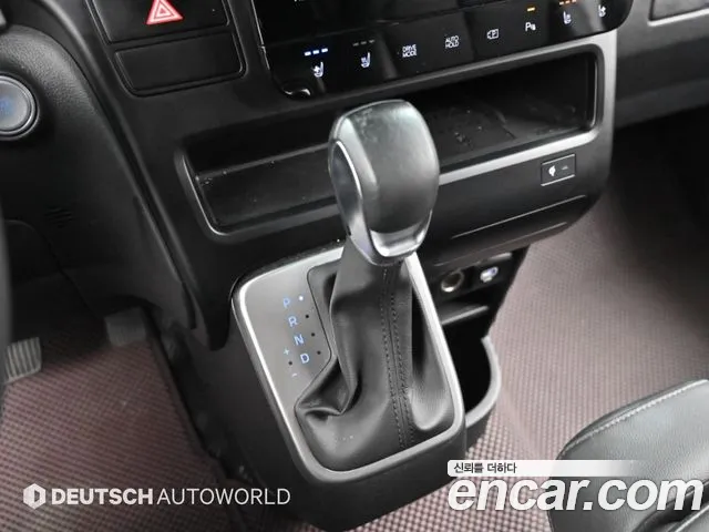 Hyundai Staria — Фото автомобиля 9