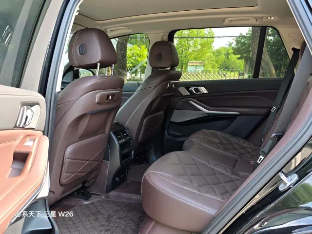 BMW X5 — Фото автомобиля 5