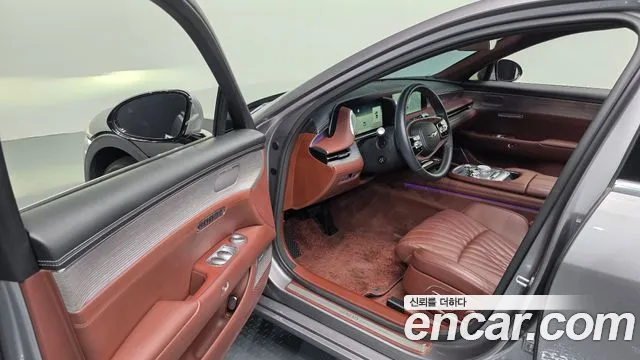 Genesis G90 Бензин 3.5 турбо AWD — Фото автомобиля 8