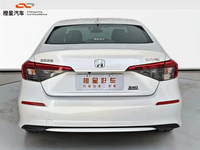 Honda Civic — Фото автомобиля 5