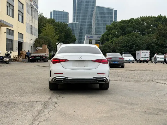 Mercedes-Benz C-Class — Фото автомобиля 11