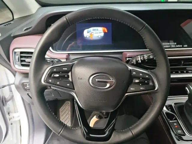 GAC Trumpchi M6 — Фото автомобиля 15