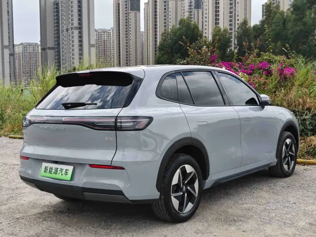 Geely Galaxy E5 — Фото автомобиля 7