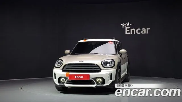 MINI Countryman — Фото автомобиля 3