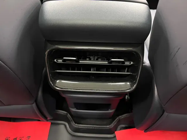 Geely Galaxy E5 — Фото автомобиля 18