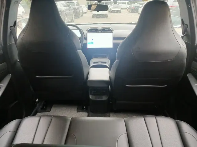 Dongfeng Fengshen L7 — Фото автомобиля 17