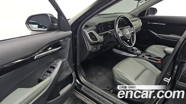 Kia Seltos Новый Seltos Бензин 2.0 2WD — Фото автомобиля 10