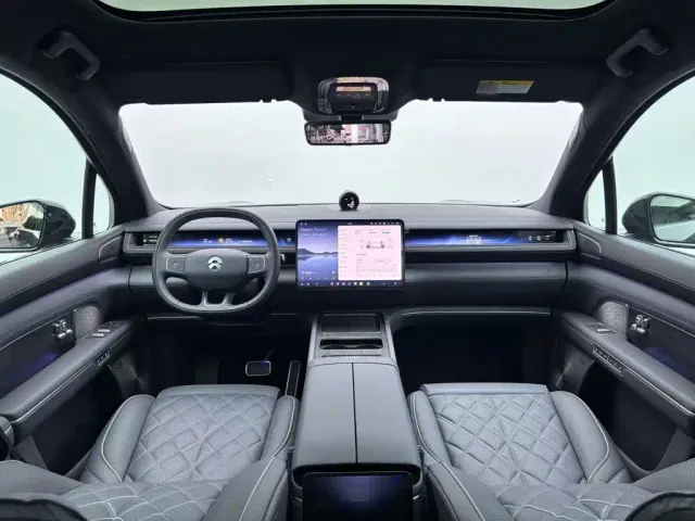 Nio ES8 — Фото автомобиля 9