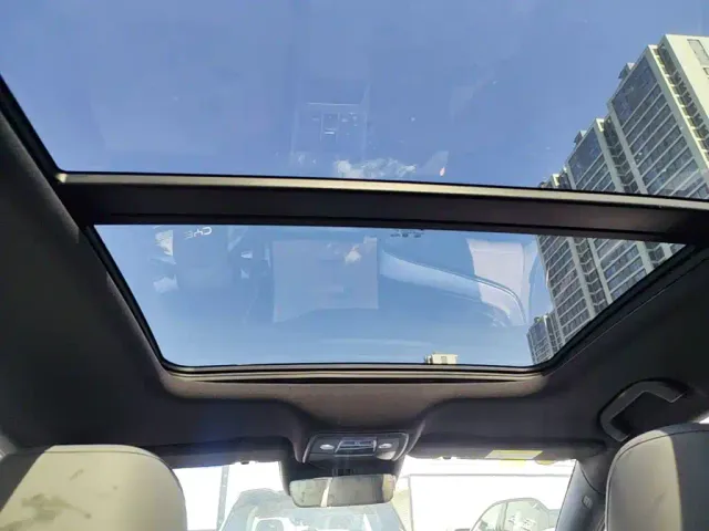 BYD Seal 07 DM-i — Фото автомобиля 17