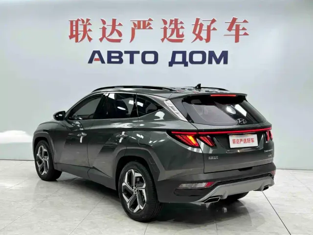 Hyundai Tucson — Фото автомобиля 4