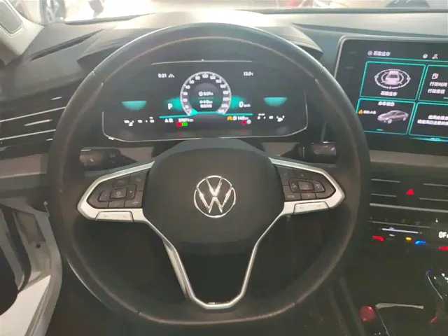 Volkswagen Sagitar — Фото автомобиля 10