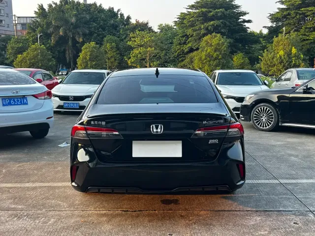 Honda Inspire — Фото автомобиля 8