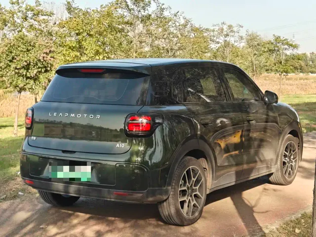 Leapmotor A10 — Фото автомобиля 15