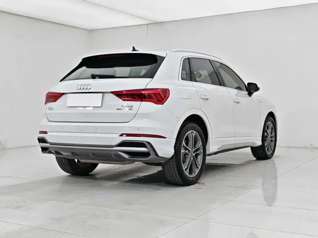 Audi Q3 — Фото автомобиля 6