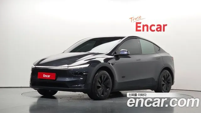 Фотография автомобиля — Tesla Model Y