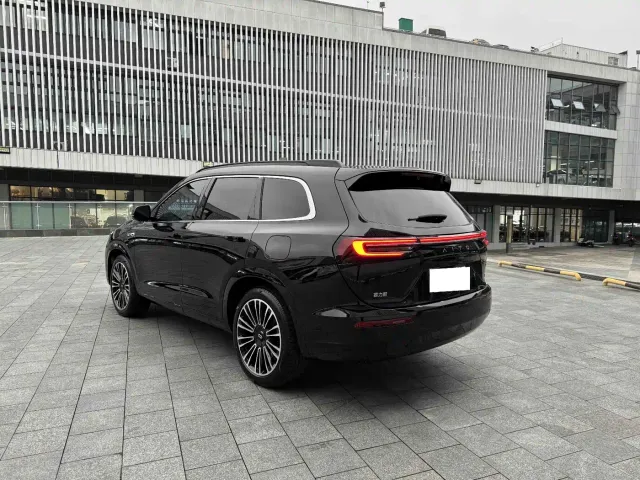 Aito M7 — Фото автомобиля 2