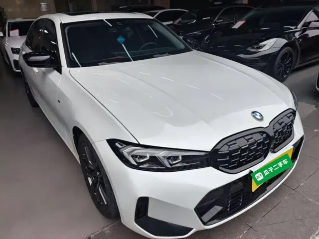 BMW 3 Series — Фото автомобиля 3