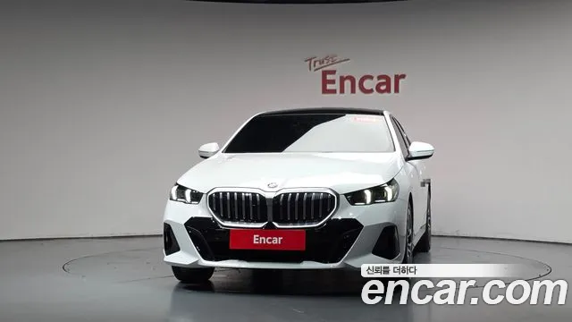 BMW 5 Series G60 — Фото автомобиля 2
