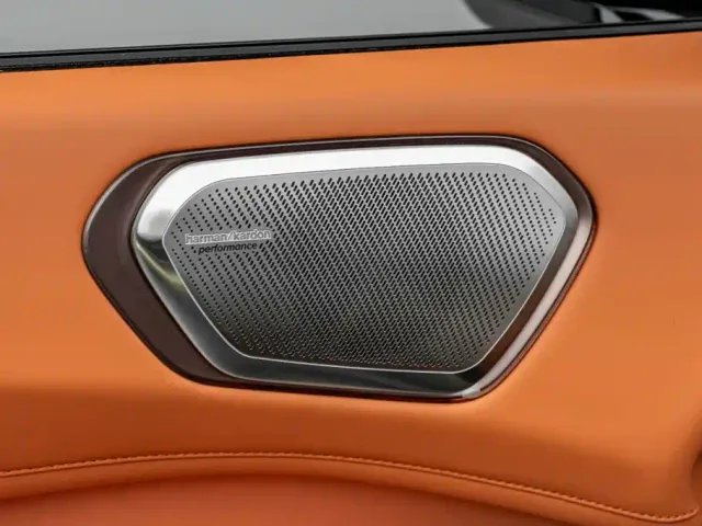 Lynk & Co 900 — Фото автомобиля 17