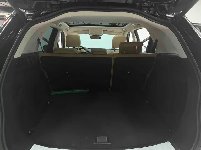 Land Rover Discovery Sport — Фото автомобиля 25