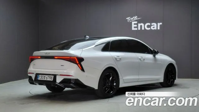 Kia K5 Signature — Фото автомобиля 2