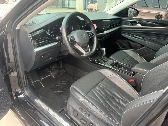 Volkswagen Passat — Фото автомобиля 4