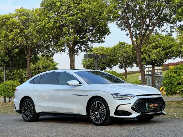BYD Han — Фото автомобиля 3