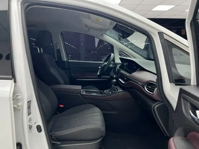 GAC Trumpchi M6 — Фото автомобиля 9