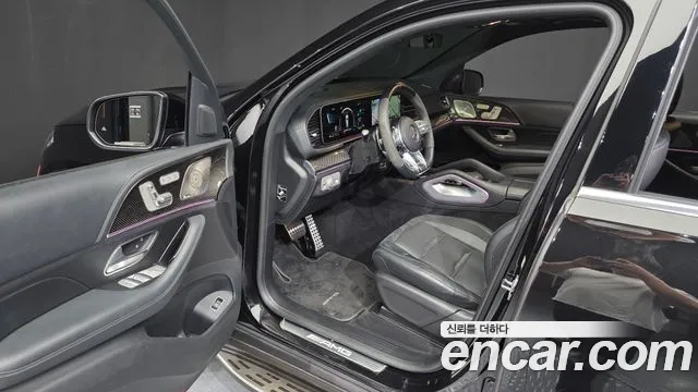 Mercedes-Benz GLE-Class — Фото автомобиля 9