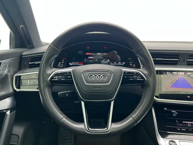 Audi A6L — Фото автомобиля 8
