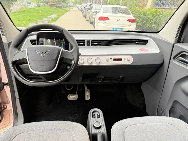 Wuling Hongguang Mini EV — Фото автомобиля 5