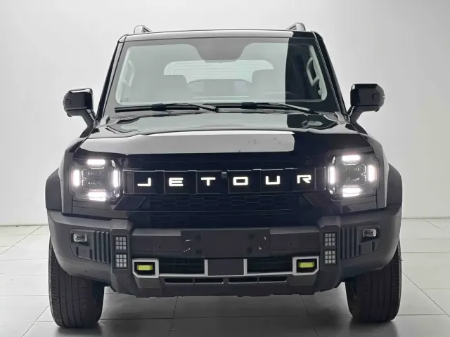 Jetour Jetour Traveler 2023 Model 1.5T 2WD Discovery PRO — Фото автомобиля 2