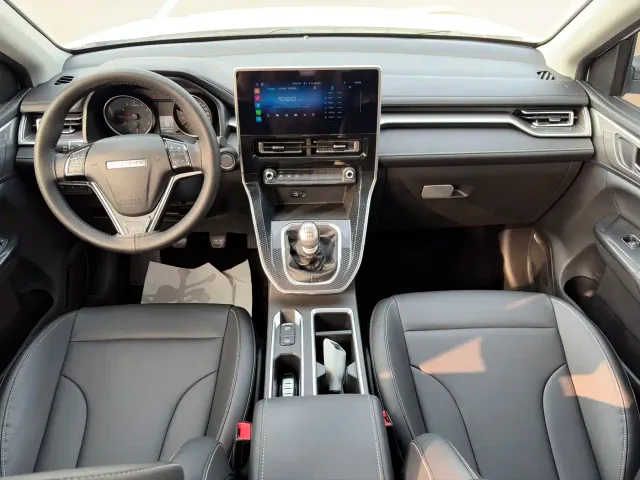 Haval M6 — Фото автомобиля 6