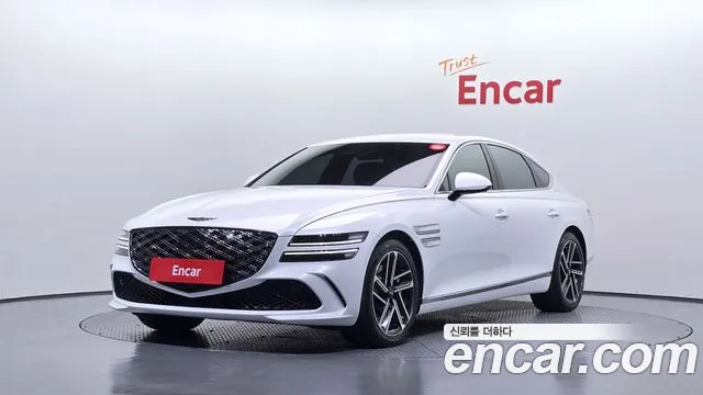 Фотография автомобиля — Genesis G80 RG3