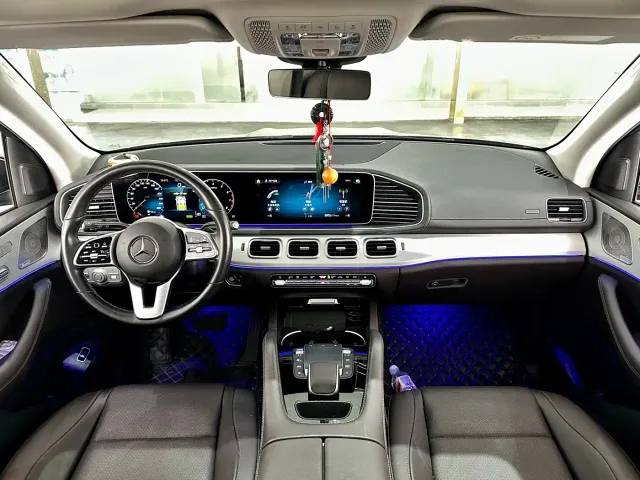 Mercedes-Benz GLE-Class — Фото автомобиля 7