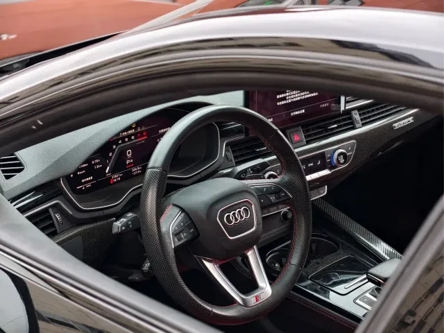 Audi S5 — Фото автомобиля 9