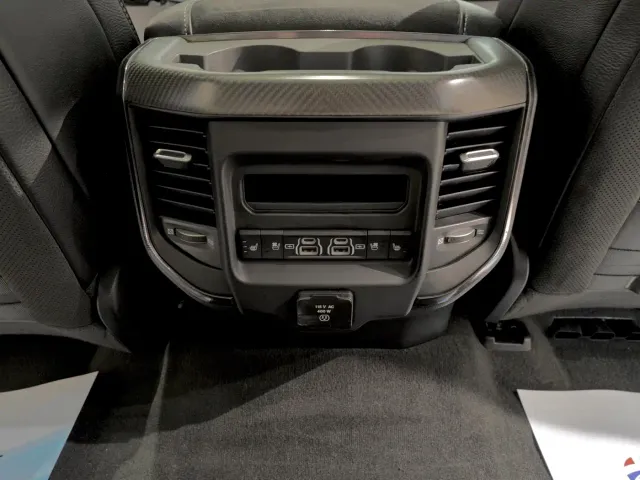 RAM Trucks — Фото автомобиля 13