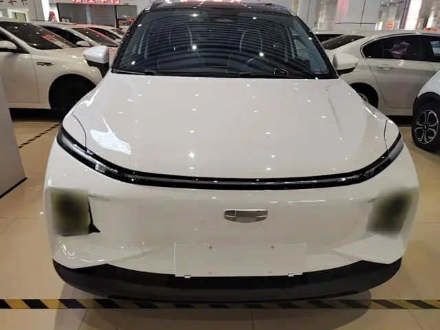 Geely Geometry E Firefly — Фото автомобиля 2