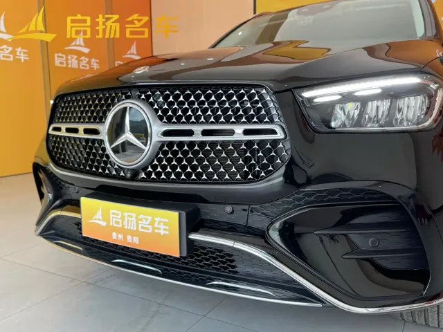 Mercedes-Benz GLE-Class — Фото автомобиля 3