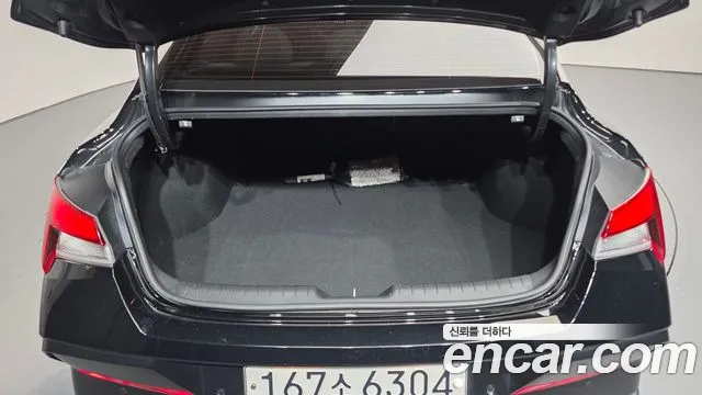 Hyundai Avante — Фото автомобиля 20