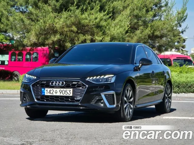 Фотография автомобиля — Audi A4 B9