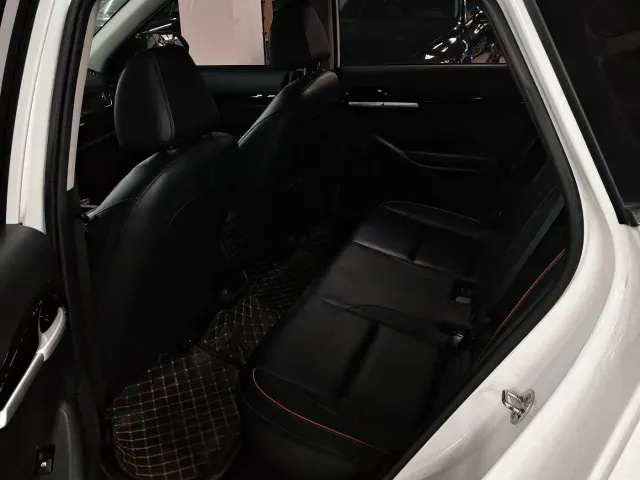 Kia Seltos — Фото автомобиля 7