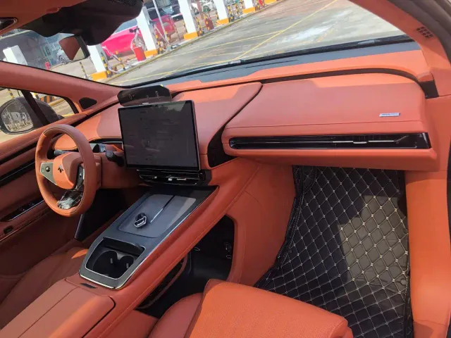 GAC Hyptec HT — Фото автомобиля 13